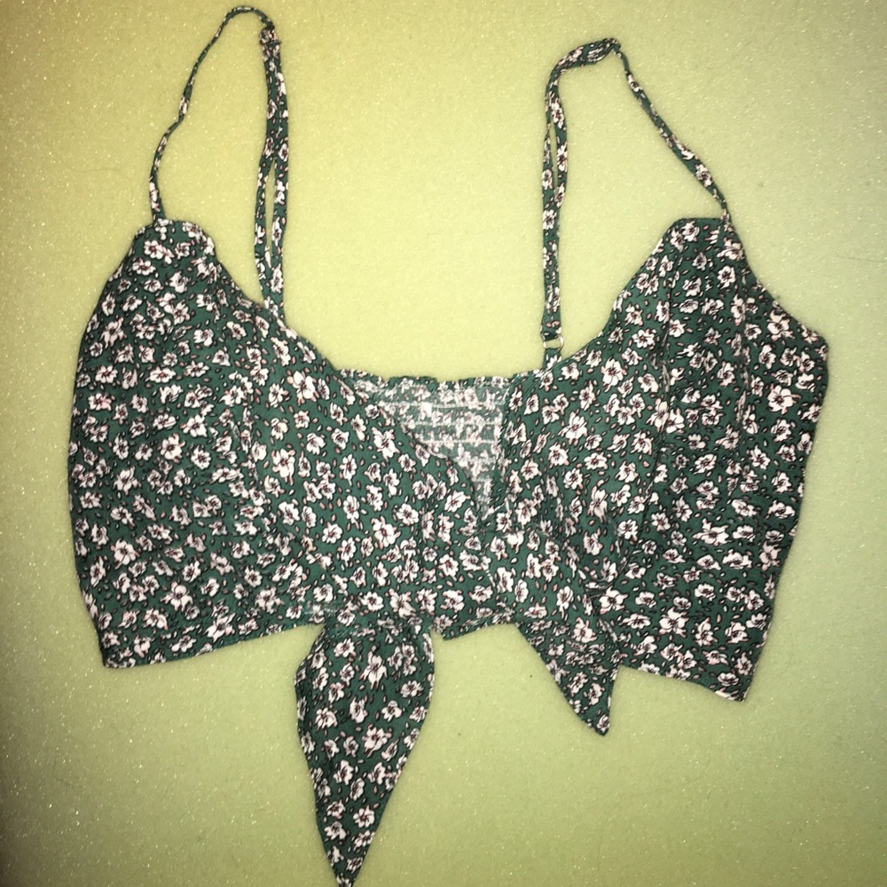 LF front-tie cropped tank